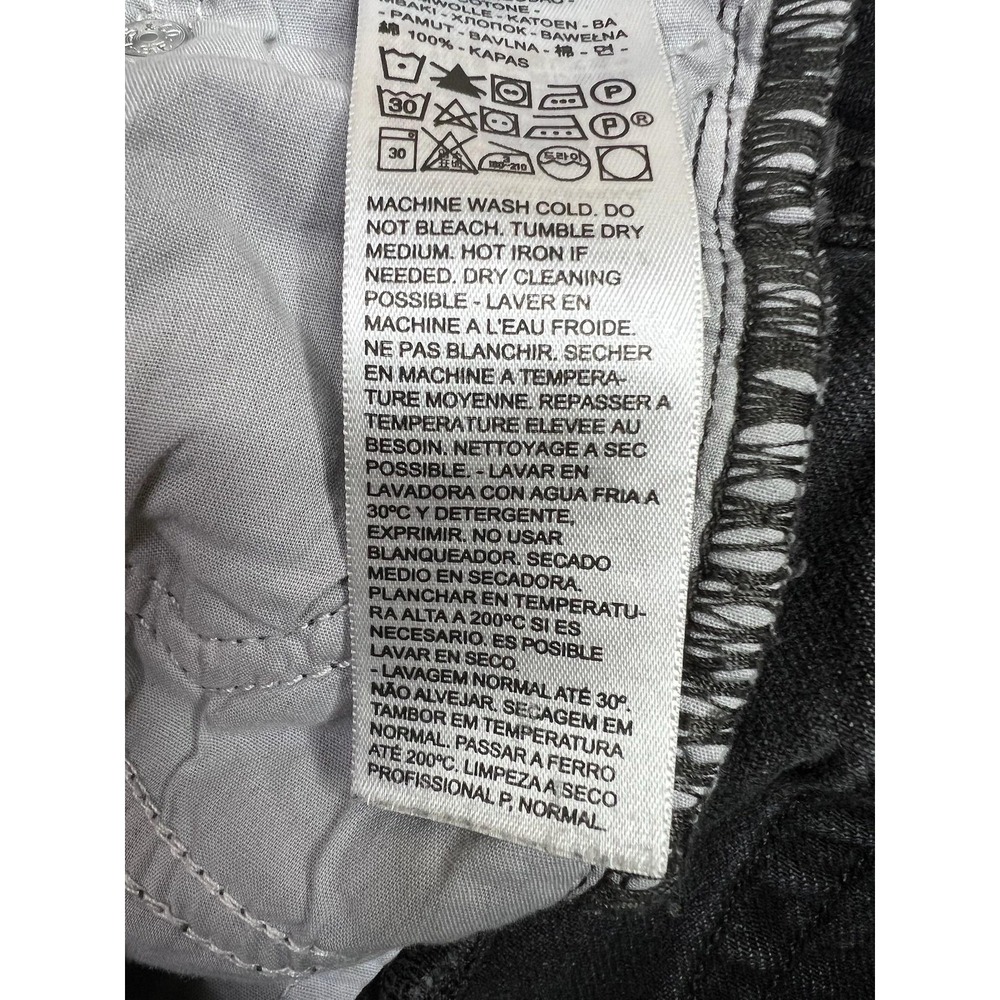 Levis Premium Wedgie Straight Jeans Womens 23 Charcoal Wash High Rise Raw Hem - Picture 12 of 16